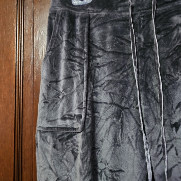 House of Harlow 1960 Velour Jogger - Picture 6 of 9